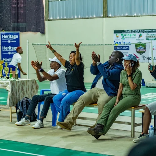 Macindano ma 'Badminton', Laikipia